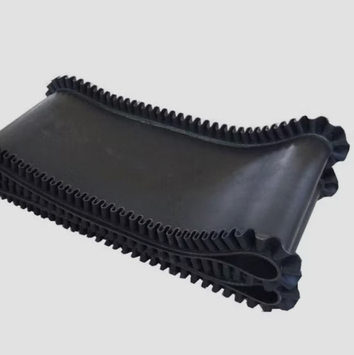 Sidewall Belts with Cross Cleats in Pune